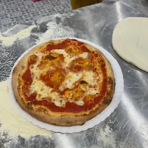 Pizza z szynką